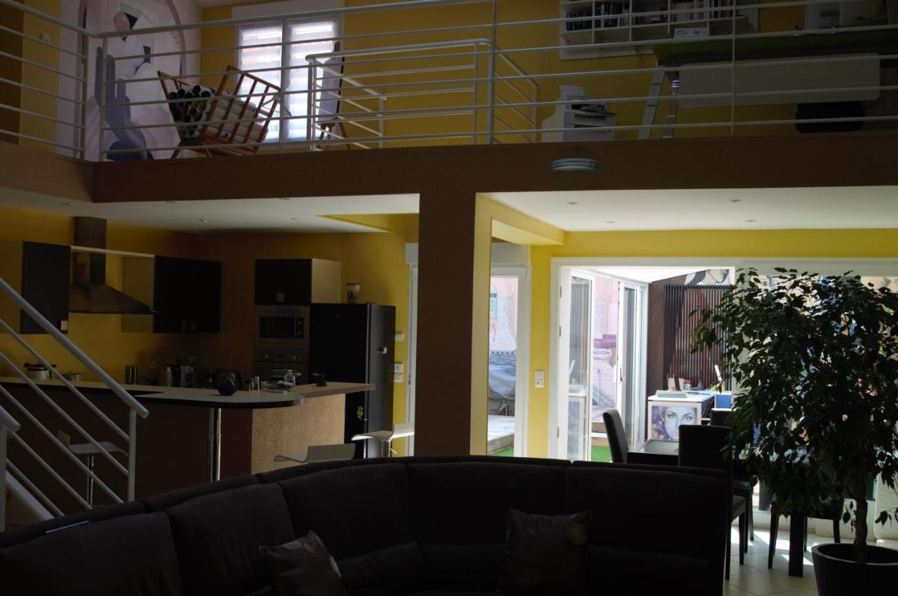 La Maison de L Artiste - Chambres d'hôtes à Verdun - avec jacuzzi Extérieur photo